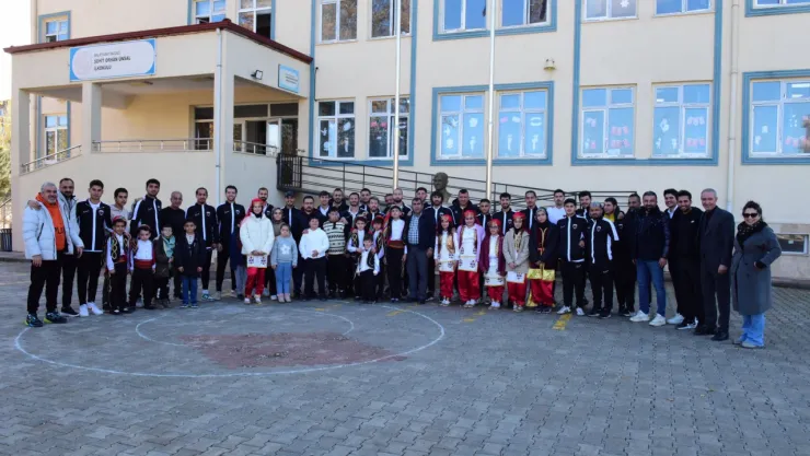 Battalgazi Belediyespor'dan Özel Gereksinimli Öğrencilere Anlamlı Ziyaret