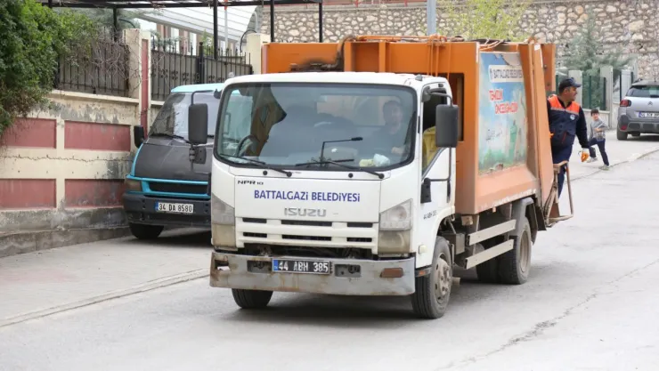 Battalgazi'de Temizlik Seferberliği Sürüyor