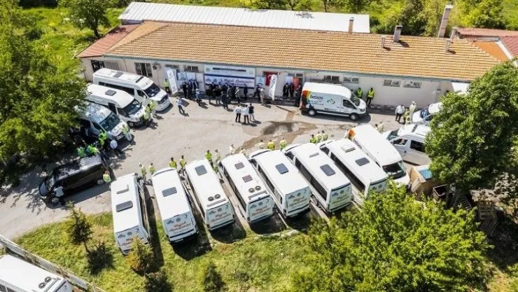 Belsos Toplamda 6 Bin Kişiye Sıcak Yemek Dağıtıyor