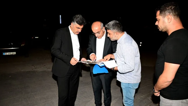 Büyükşehir Belediyesi Tarafından Geçici Park Alanları Oluşturuluyor