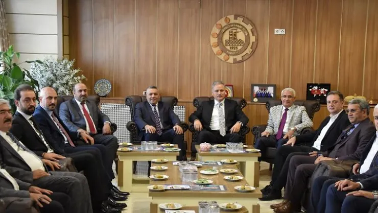 Çakır ve Güder'den Başkan Sadıkoğlu'na hayırlı olsun ziyareti