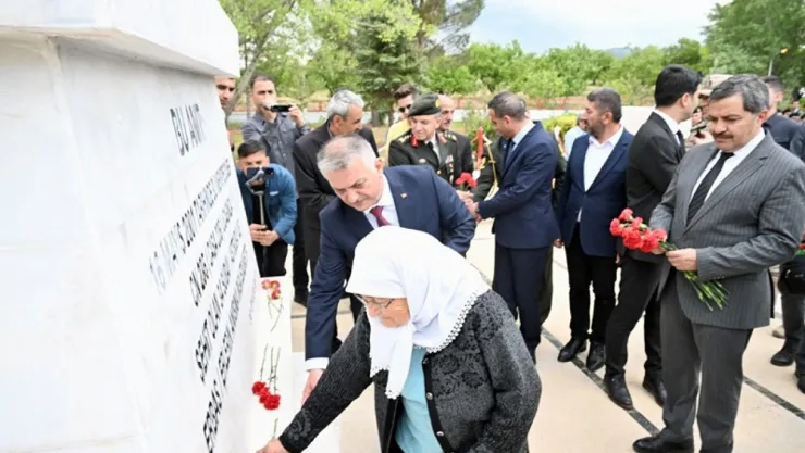 Casa Şehitleri Anıldı