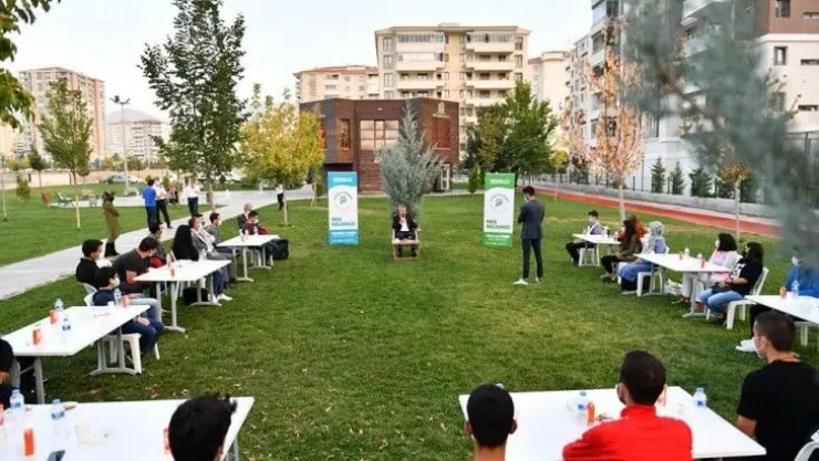 Cesaretli ve Kararlı Olup, Kendinizi Sürekli Geliştirin