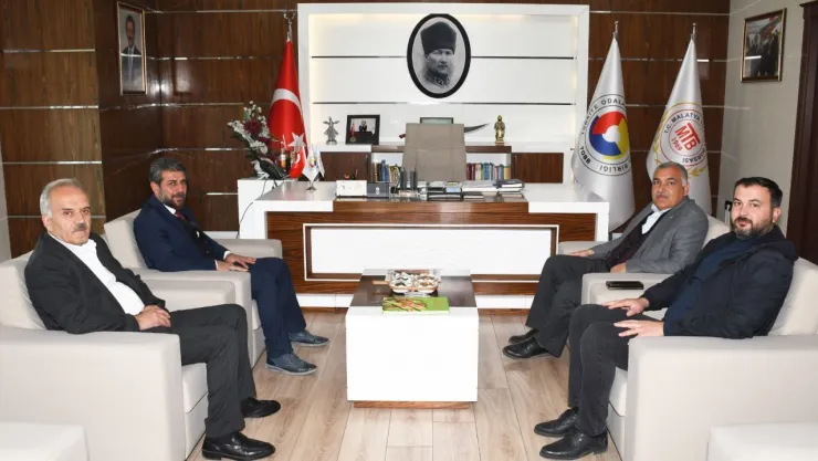 Çulha, Malatya Ticaret Borsası Başkan Vekili Erhan Almendi ve Meclis Başkanı Erdoğan Ünal'ı ziyaret etti.