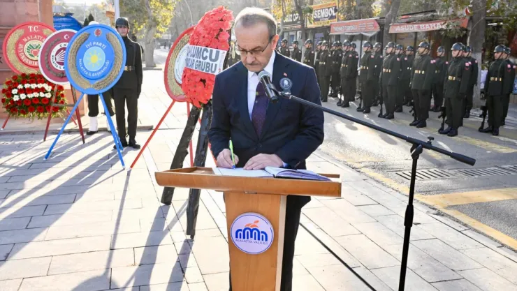 Cumhuriyetimizin Kurucusu Gazi Mustafa Kemal Atatürk İlimizde Düzenlenen Törenle Anıldı