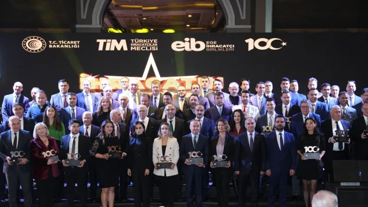 Cumhuriyetin 100. Yılına damga vuran ihracatçılar ödüllendirildi