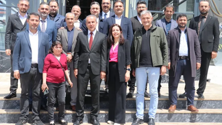 'Değişim ve Dayanışma Grubu' Adaylığını Açıkladı