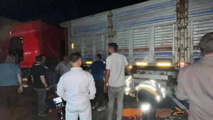 Doğanşehir'de Feci Kaza: Motosiklet Sürücüsü Kamyona Arkadan Çarptı