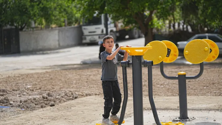 Dolamantepe Mahallesi'nde Park ve Yol Düzenlemesi