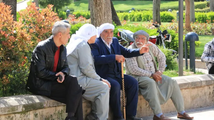 Emekliler, dijital kimlik kartıyla indirimlerden faydalanabilecek