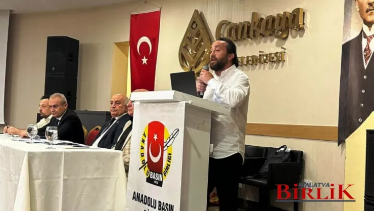 Gazetecilik, Popüler Kültüre Kurban Ediliyor