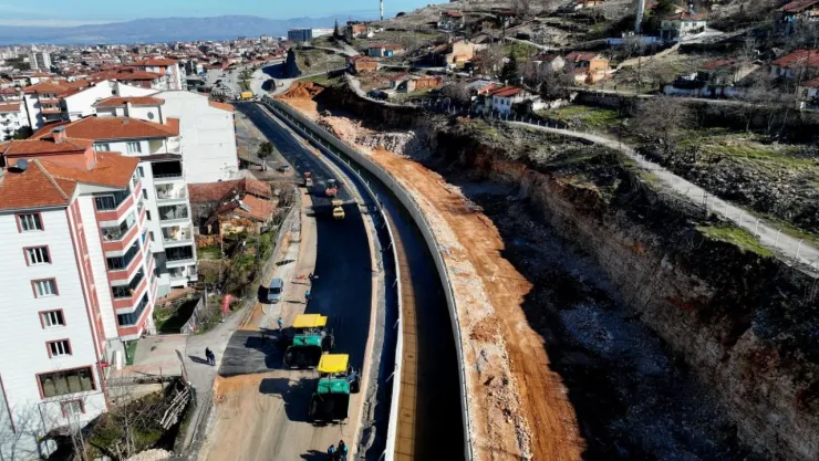 'Gelecek Yüz Yıllara Hitap Edecek Yeni Yollar Açtık'