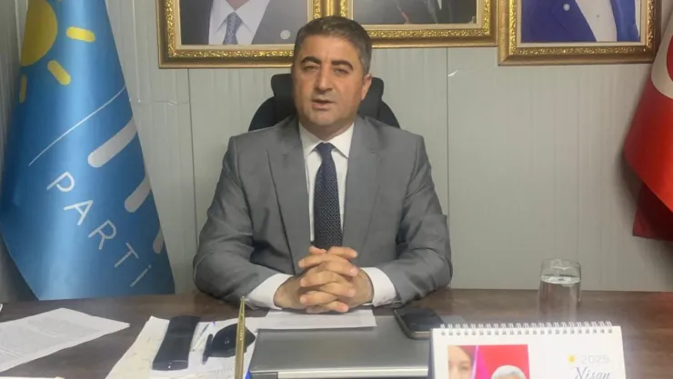 Gençler, Cumhuriyete Sahip Çıkıyor