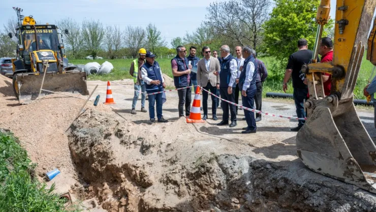 Hatunsuyu'na 4 Bin Metrelik Kanalizasyon Hattı