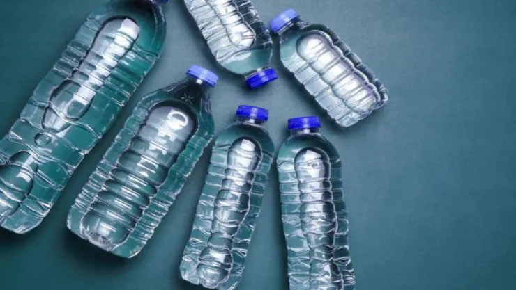 Havalimanlarında Ücretsiz Su Dönemi Başlıyor: Her Yolcuya 200 ml Su