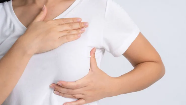 Her 7 kadından biri meme kanseri riski ile karşı karşıya