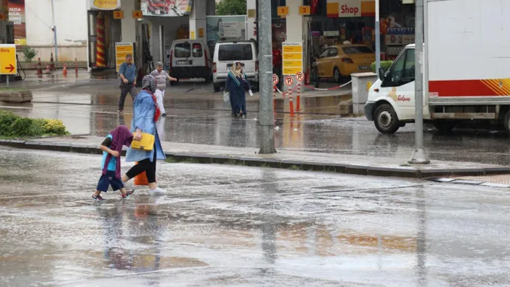 İç ve Doğu Akdeniz'de yerel yağışlar bekleniyor