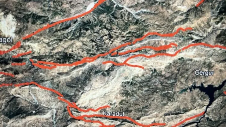 İki Uzmandan Pütürge Depremine Farklı Yorum