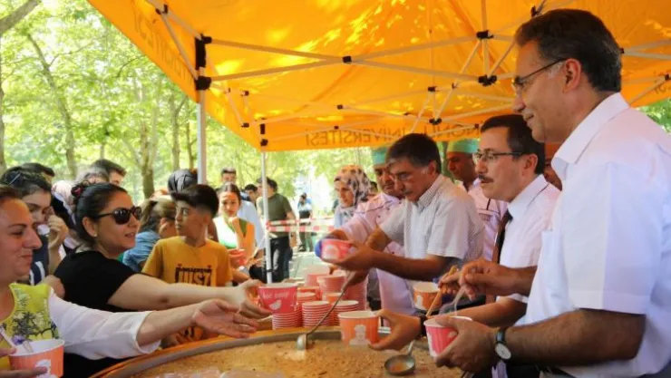 İnönü Üniversitesinden Aşure Etkinliği