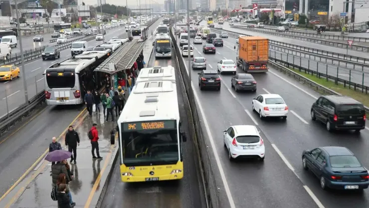 İstanbul trafiğine 'Papa' düzenlemesi!