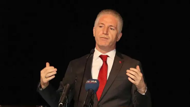 İstanbul Valisi Gül'den uyarı: Yasal olmayan etkinliklere katılmayın