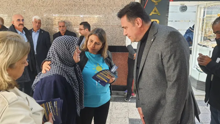 İyi Parti Malatya Belediye Başkan Adayları  Kapalı Çarşı Esnafını Ziyaret Etti
