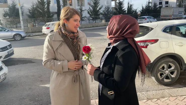 Kadınlarımızın Toplumların Ve İnsanlığın Bugününün Koruyucusu, Geleceğinin ise Mimarlarıdır