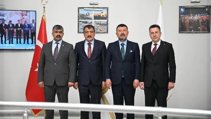 Karakuş, 'Esnaflarımız ve Emeklilerimiz Unutuldu'