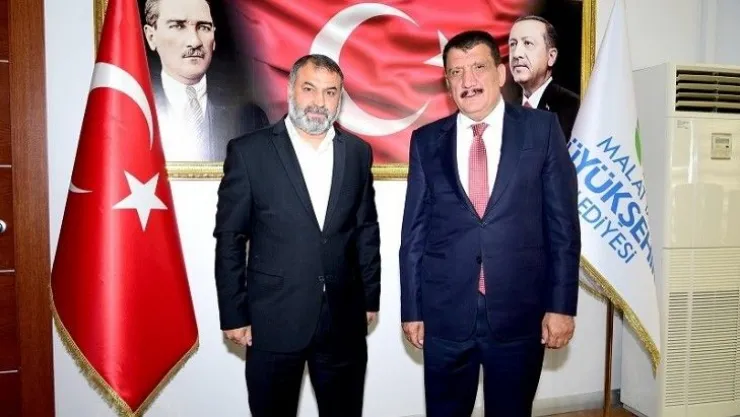 Kaynarca Mahalle Muhtarından Başkan Gürkan'a Teşekkür Ziyareti