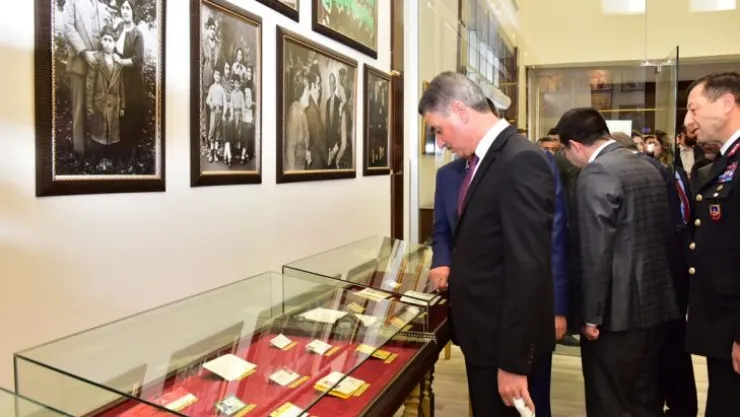 Malatya'da 8.Cumhurbaşkanı Özal'ı Anma Programı Düzenlendi