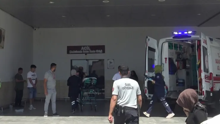 Malatya'da askeri araç devrildi: 2 yaralı