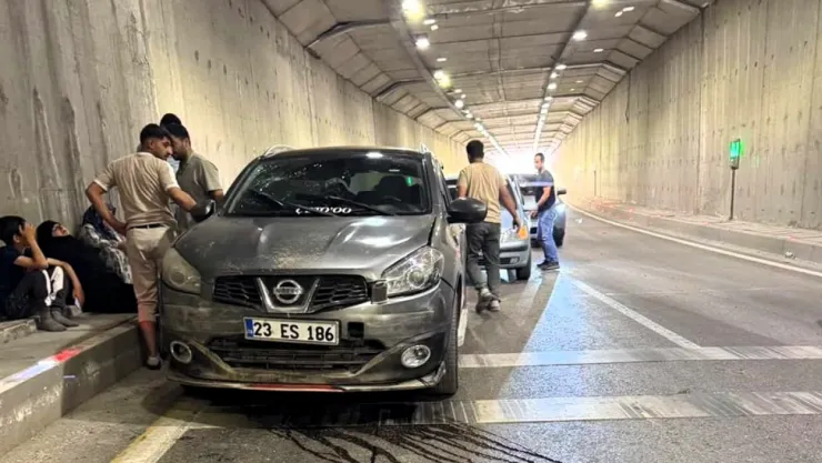 Malatya'da Erkenek Tüneli'nde Feci Kaza: 2 Yaralı