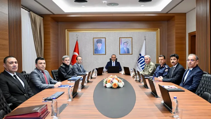 Malatya'da Güvenlik Toplantısında Suçla Mücadele Raporu Değerlendirildi