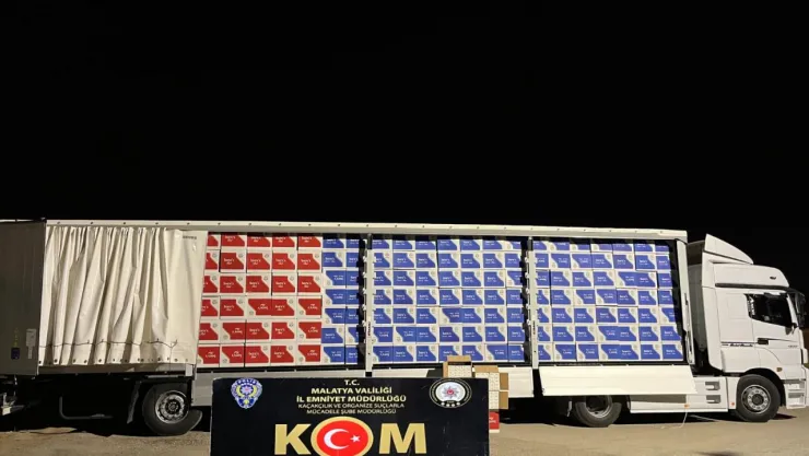 Malatya'da kaçak 541 koli makaron ele geçirildi