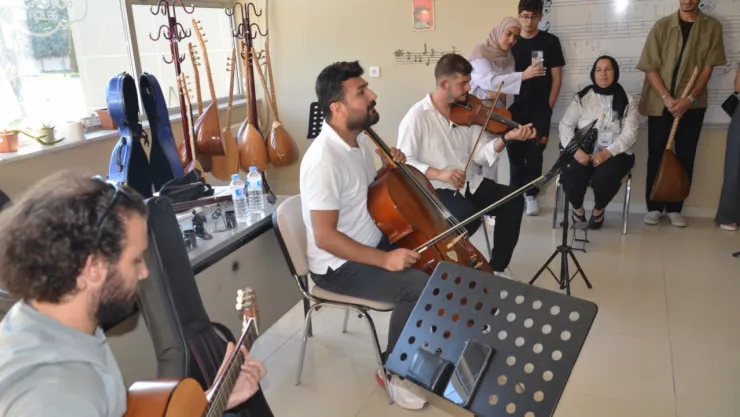 Malatya'da MABESEM Kursları, Gençlerin Sanat Yolunu Açıyor