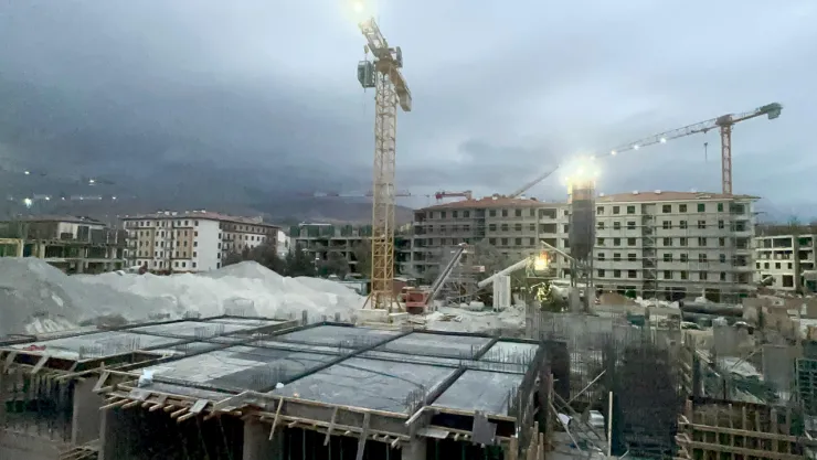 Malatya'da TOKİ Şantiyesinde Elektrik Akımına Kapılan İşçi Yoğun Bakımda