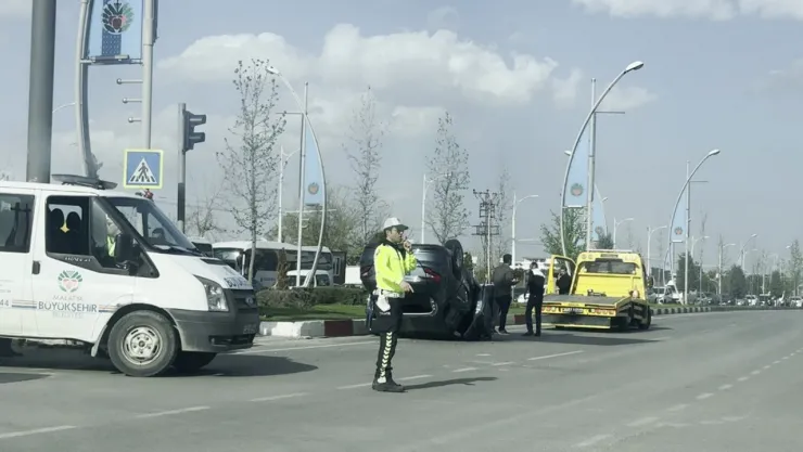 Malatya'da trafik kazası: 2 yaralı