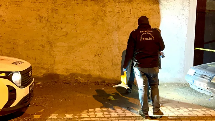 Malatya'da Yol Verme Kavgası: Sürücü Takip Edip Ateş Açtı