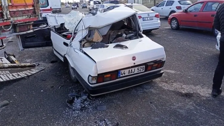 Malatya'daki Trafik Kazasında iki Vatandaş Yaralandı