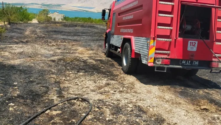 Malatya İlçelerinde Anız Yangını