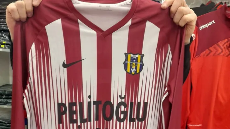 Malatya Kale Gençlerbirliği Spor kulübüne İş insanından Forma desteği