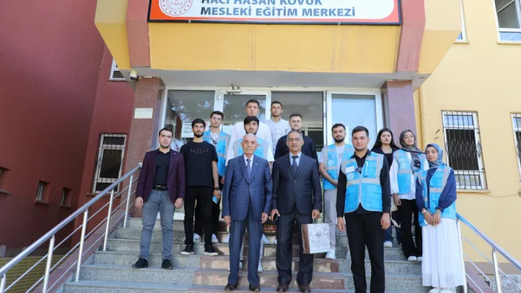 Malatya Kent Konseyi Gençleri Esnafla Buluştu