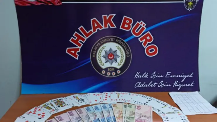 Malatya Polisi, huzur ve güvenliğin temini yönünde çalışmalarına aralıksız devam ediyor.