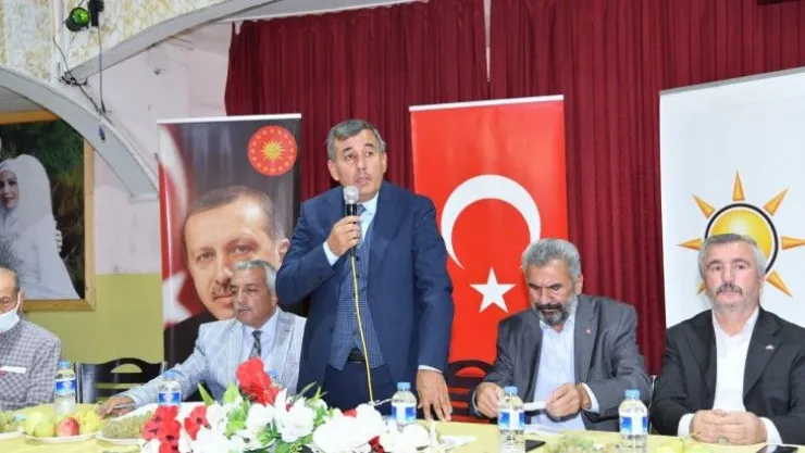 (MASKİ) Genel Müdürü Memet Mert, Hekimhan İlçesinde muhtarlarla bir araya geldi.