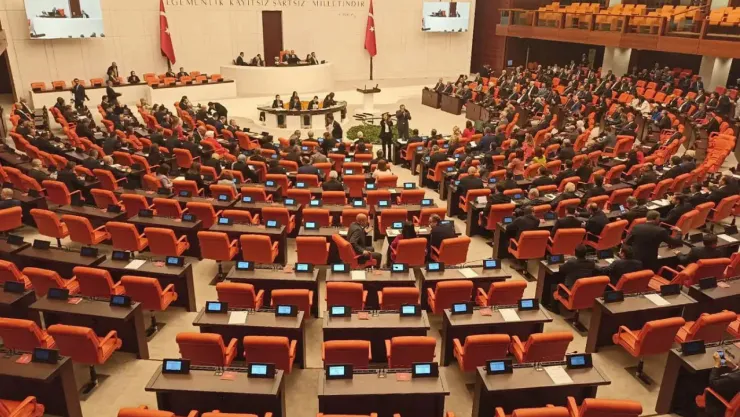 Meclis tatilde, bazı komisyonlar çalışmaya devam edecek