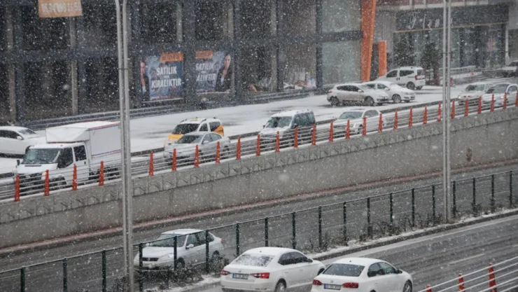 Meteorolojiden sağanak ve kar uyarısı