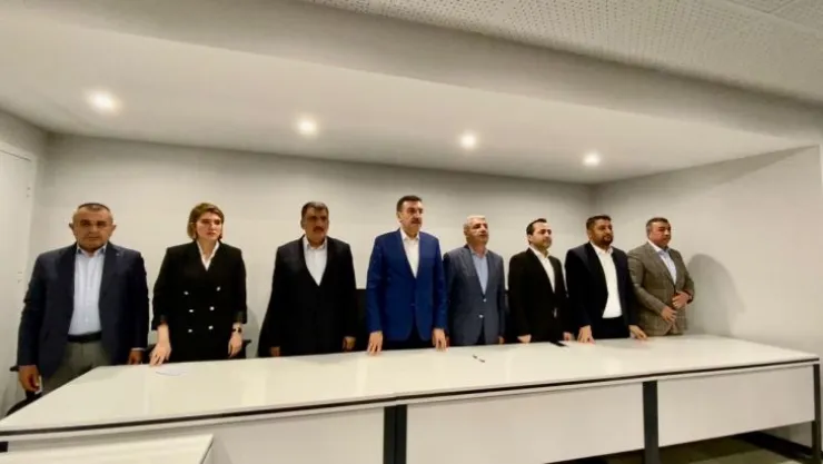 Milletvekili Adayları sırasıyla söz alarak açıklamalarda bulundu.