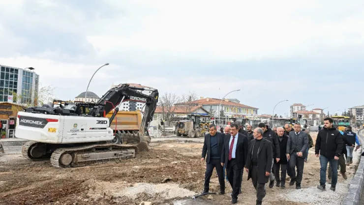 Modern Ve Çağdaş Bir Yolu Hizmete Sunuyoruz