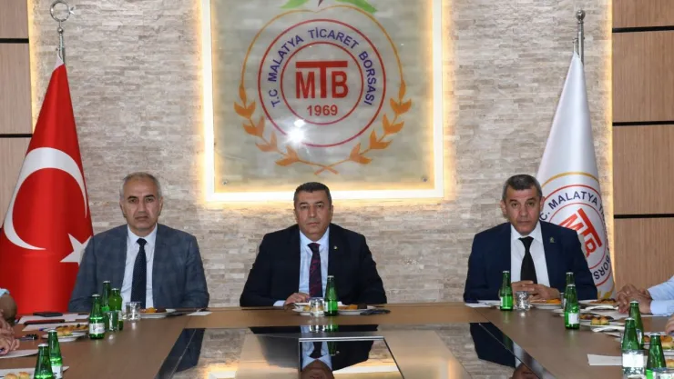 MTB'de 'Hayvan Yetiştiriciliği Ve Kırmızı Et Sektörü'nün Sorun, Çözüm Önerileri Çalıştayı' Düzenlendi
