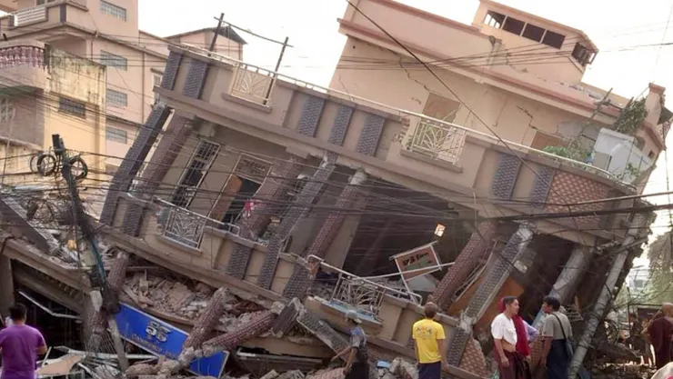 Myanmar'daki depremlerde 694 kişi öldü, 1670 kişi yaralandı